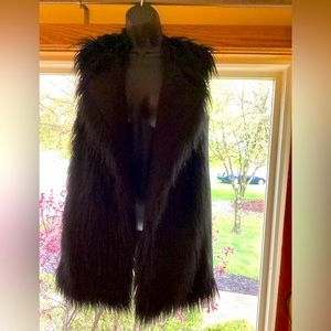 THEORY JET BLACK FAUX FUR LONG HAIR SHAG JACKET VEST SZ. PETITE (00-0)